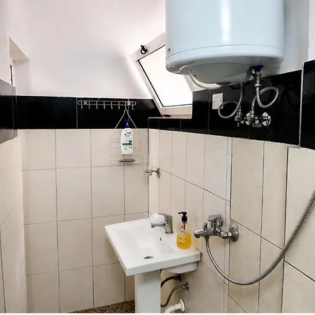Pine Street Appartement Tirana